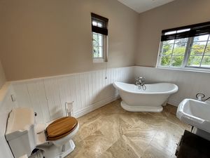 Photo 26- click for photo gallery